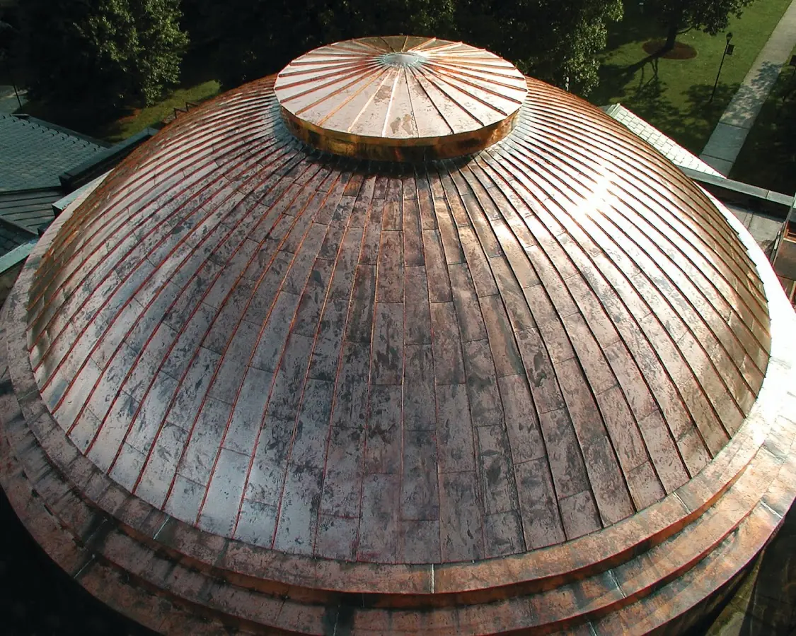 Craftsman Roofing crew installing a new roof in Edenridge